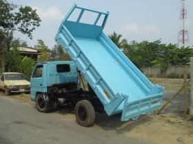 รับติดตั้งประกอบดั้มพ์ รถปิ๊กอัพ รถ 6 ล้อ ราคากันเอง ต่อเร็ว รับรองความแข็งแรงโดยวิศวกร