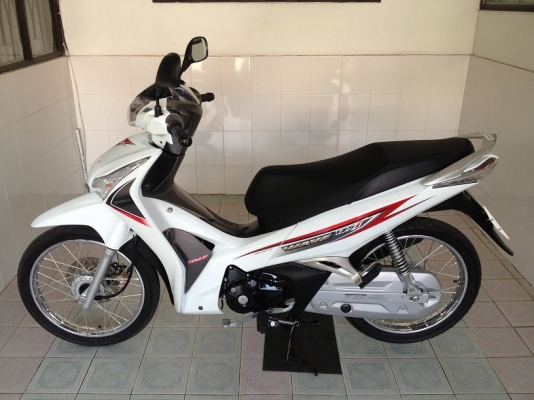Wave125i โฉมล่าสุด ลายใหม่ สต๊าดเท้า วิ่ง500 ปลายปี57 (ของแถม 4 รายการ)