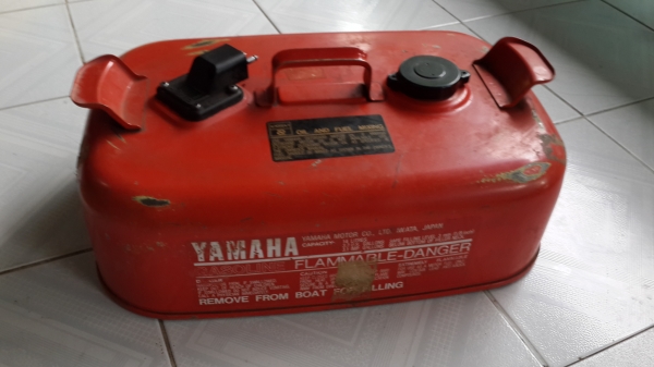 ขายถังน้ามัน14ลิตร yamaha