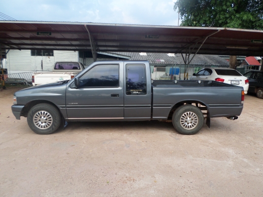 ขายรถกระบะ ISUZU TFR SPACECAB ปี39 พวงมาลัยพาเวอร์โรงงาน เครื่องแน่นๆแรงดีไม่ไอไม่จามเครื่องนิ่งมากครับประหยัดน้ำมันสุดๆ ช่วงล่างแน่นปึกครัชชีเดิมสวยไม่มีผุ .... เอกสารพร้อมโอน+ภาษีพรบ กพ59...สีเทาดำสวยๆไร้ที่ติ+แอร์เย็นจัด+ชีดี+ล้อแม๊กยางใหม่4เส้น+แม๊กไล