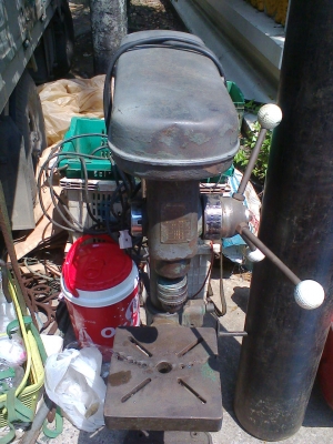 สว่านแท่นkira