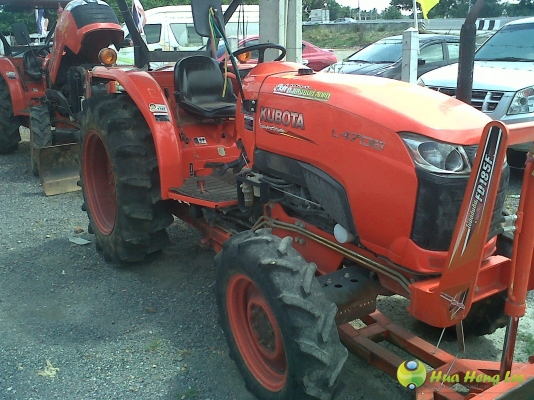 ขาย รถคูโบต้า L4708 พร้อมใบมีดคานล่าง