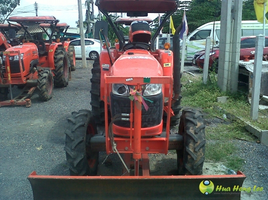 ขาย รถคูโบต้า L4708 พร้อมใบมีดคานล่าง