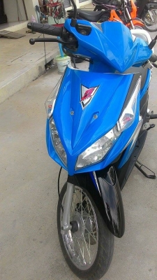 ขาย honda cilck 110i ปี53 สี ฟ้า ขาว ขาย honda cilck 110i ปี53 สี ฟ้า ขาว