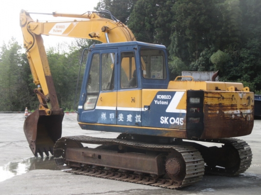 ขายด่วน KOBELCO SK045-N2   เก่า ญี่ปุ่น   ยังไม่เคยใช้งานในไทย    สภาพสวยมากๆๆจ้า  ทดลองขับฟรี ได้ที่ บริษัท เจซีซี แมซีน จำกัด  โทร 089-7462641  สุวรรณี  เผ่าพงศ์ษา