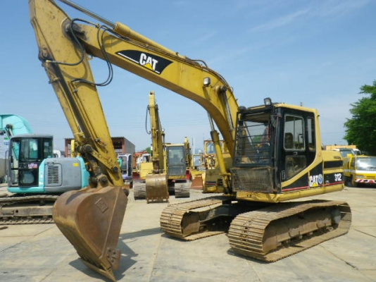 ขายด่วน CAT 312  แทร็คใหญ่  เก่าญี่ ปุ่น    สภาพสวย     ยังไม่เคยใช้งานในไทย    สนใจโทร   089-7462641  สุวรรณี