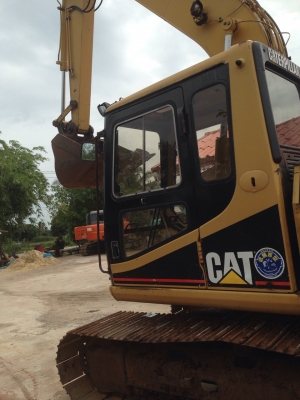 ขายด่วน CAT 312  แทร็คใหญ่  เก่าญี่ ปุ่น    สภาพสวย     ยังไม่เคยใช้งานในไทย    สนใจโทร   089-7462641  สุวรรณี