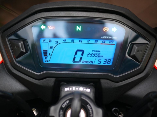 ขาย Honda cb500f ปลายปี 2012 พร้อมทะเบียนแท้ไม่ขาดต่อ สภาพนางฟ้า