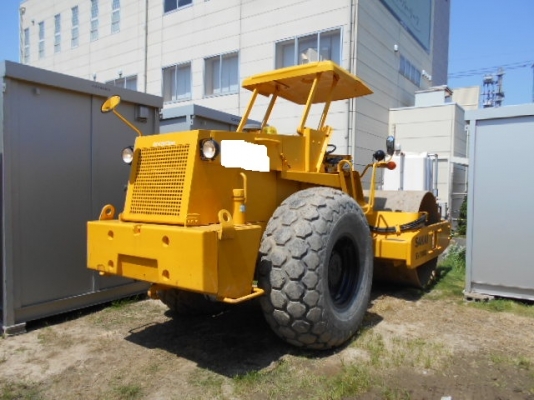 นานๆจะมาสักคัน SAKAI SV510D 1035ชม. ปี1994 หากรอของได้ 30-45 วัน ติดต่อมาได้เลยนะครับ