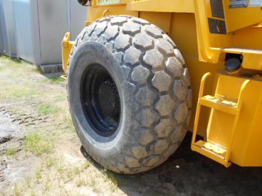 นานๆจะมาสักคัน SAKAI SV510D 1035ชม. ปี1994 หากรอของได้ 30-45 วัน ติดต่อมาได้เลยนะครับ