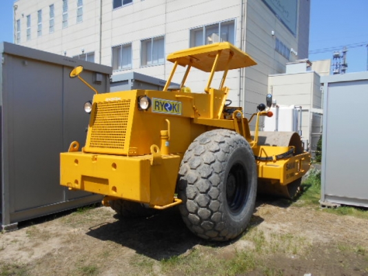 นานๆจะมาสักคัน SAKAI SV510D 1035ชม. ปี1994 หากรอของได้ 30-45 วัน ติดต่อมาได้เลยนะครับ