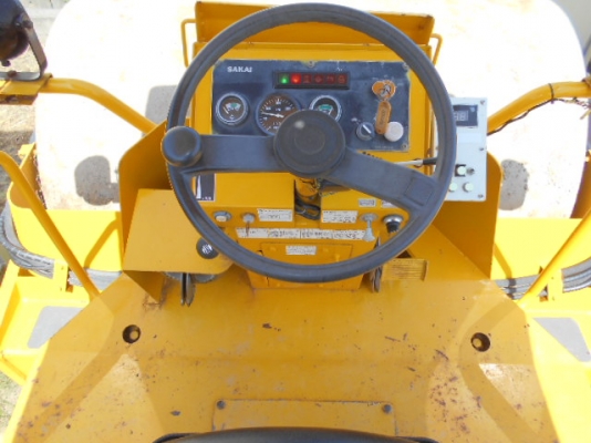 นานๆจะมาสักคัน SAKAI SV510D 1035ชม. ปี1994 หากรอของได้ 30-45 วัน ติดต่อมาได้เลยนะครับ