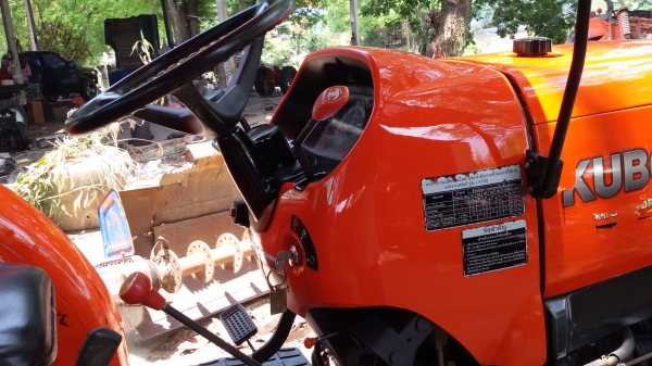 ขายรถคูโบต้า4708ยังไม่ได้ล่างแรงพร้อมไช้งานรถเดิมมีโรตาลี่ตราช้าง1อ้นไมค์ รถอยู่วังบัว คลองขลุง กำแพงเพชร รถ 1500ชั่วโมงพร้อมทะเบียนราคา388000สนใจสอบุถามได้ที่081 3655997 อ๋าพร  พาเจริญ  ราคาต่อรองได้อีกนะครับ