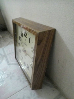 นาฬิกาคลาสสิคสภาพสวย OLYMPIA