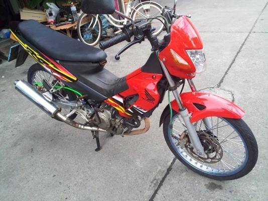 ขายได้ขาย Honda Sonic ตัวเก่า