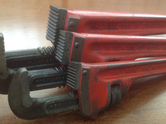 ขายประแจจับท่อ Ridgid ยกชุด 8" 10" และ 14" ขายประแจจับท่อ Ridgid ยกชุด 8" 10" และ 14"