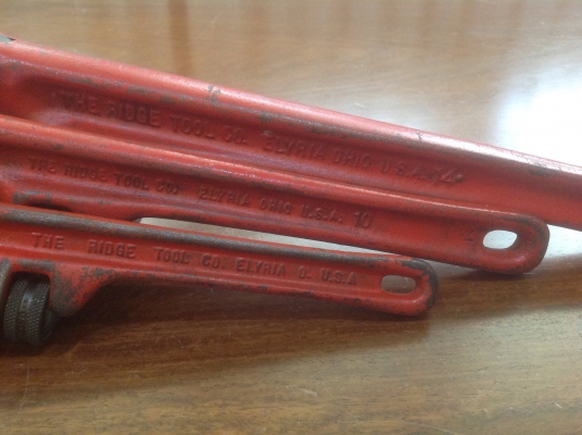 ขายประแจจับท่อ Ridgid ยกชุด 8" 10" และ 14" ขายประแจจับท่อ Ridgid ยกชุด 8" 10" และ 14"