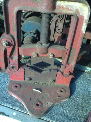 ปากกาจับท่อ