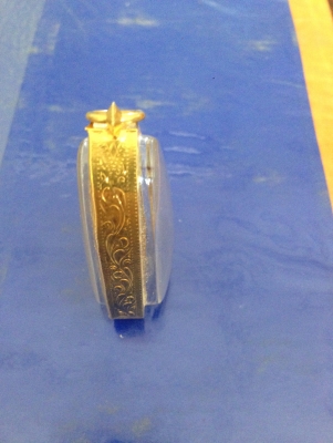 หลวงพ่อเงินพร้อมกรอบทองคำแท้