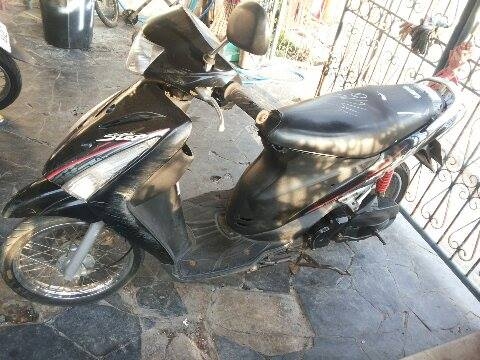 ขายซูซูกิ เสต็ป 8500 เอกสารพร้อมชุดโอน งดต่อ รถอยู่บางใหญ่ นนทบุรี สนใจโทร 084-3545593