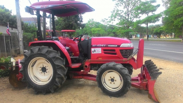 ขายด่วนรถไถ YANMAR EF494T รถบ้านเดิมๆๆถูกๆๆ พร้อมอุปกรณ์ 3 ชิ้น ดันหน้า ผานพรวน และ โรตารี่ ขายด่วนรถไถ YANMAR EF494T รถบ้านเดิมๆๆถูกๆๆ พร้อมอุปกรณ์ 3 ชิ้น ดันหน้า ผานพรวน และ โรตารี่