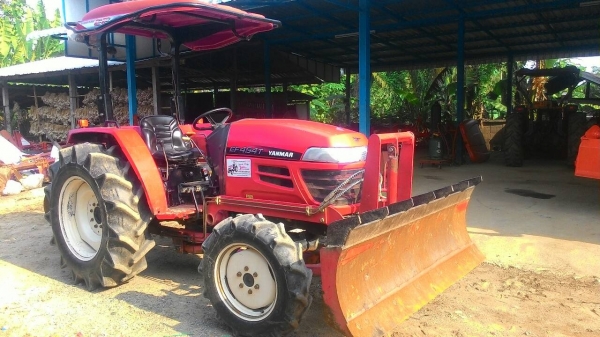 ขายด่วนรถไถ YANMAR EF494T รถบ้านเดิมๆๆถูกๆๆ พร้อมอุปกรณ์ 3 ชิ้น ดันหน้า ผานพรวน และ โรตารี่ ขายด่วนรถไถ YANMAR EF494T รถบ้านเดิมๆๆถูกๆๆ พร้อมอุปกรณ์ 3 ชิ้น ดันหน้า ผานพรวน และ โรตารี่