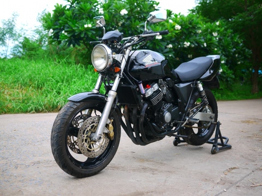 ขาย Super4 ปี 98 Version s พร้อมทะเบียน เครื่องดีมากใช้งานยาวๆ ระบบไฟสมบูรณ์ พร้อมล้างคาร์บูเช็ควาวเรียบร้อย