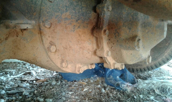 สิบล้อ 2 เพลา ยาง8.25 /16  เอกสาร ทะเบียนพร้อมโอน