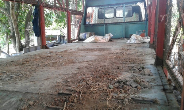 สิบล้อ 2 เพลา ยาง8.25 /16  เอกสาร ทะเบียนพร้อมโอน