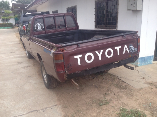 ขายรถกระบะ  toyota  2.5 ปี 34 สภาพพร้อมใช้ แอร์หนาว 63000