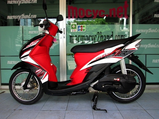 mio z  สีขาวแดง สีขายดี รถเดือน พฤศจิกายน ปี 2554 ไมล์ 9 พันโล เปลี่ยนยางให้ใหม่หน้าหลัง แถม 3 รายการ