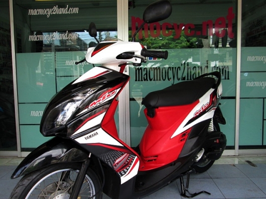 mio z  สีขาวแดง สีขายดี รถเดือน พฤศจิกายน ปี 2554 ไมล์ 9 พันโล เปลี่ยนยางให้ใหม่หน้าหลัง แถม 3 รายการ