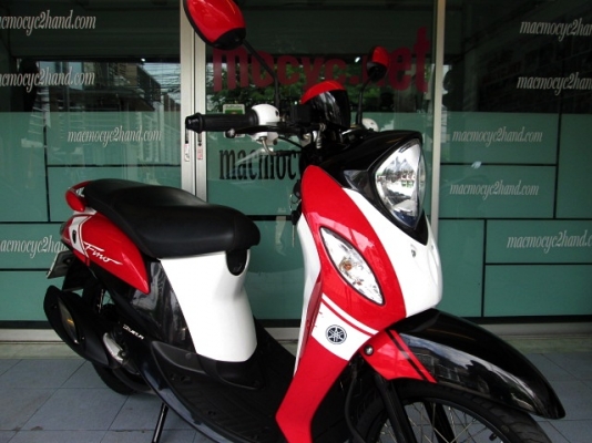 Fino i ลายสปรอต สีขาวแดง รถเดือน กุมภาพันธ์ ปี 57 ไมล์ 9 พันโล  แถม 3 รายการ 27900