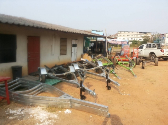 รับทำเทเลอร์เรือและเจ็ทสกี