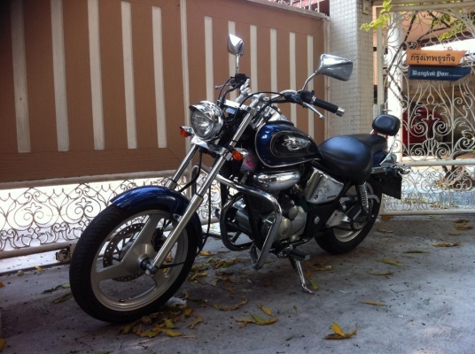 ขออนุญาติขาย Honda Phantom TA200 รุ่นพิเศษ CUSTOM โอนให้ครบฟรีครับ