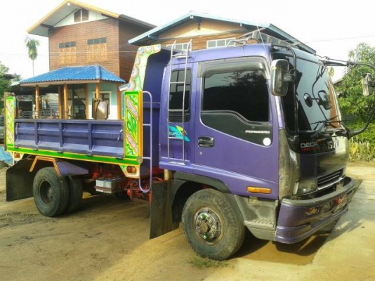 **820,000 บ.ต่อรอง/// 6ล้อดั้มดิน DECA-195 ** ขาย ISUZU DECA-195 6ล้อดั้มดิน สวยๆ ISUZU DECA FRR33H4 6HE1-195HP เครื่องดีแรงดี แห้งดี ไม่เยิ้ม เกียร์ดี ไม่มีหลุดครับ ช่วงล่างใหญ่ Fหน้า-หลัง คัสซีสวย ไม่ปะไม่ดาม กระบะดั้มเหล็ก5ตัน3.60ม.ยิงหน้า "อู่ สง