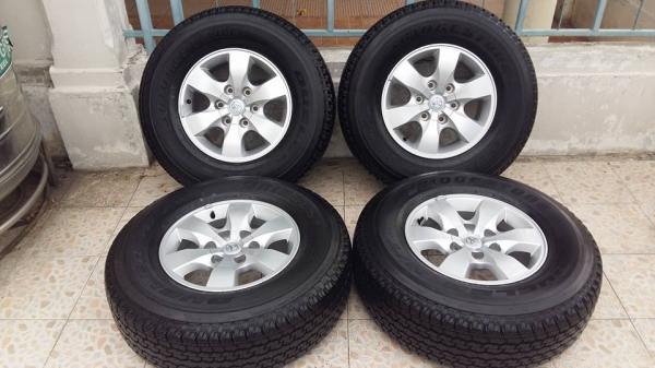 ขายล้อแม็กพร้อมยางป้ายแดง fortuner/vigo 16"พร้อมยางปี15 สนใจติดต่อเล็กคลองสามครับ 081-3747940 ขายล้อแม็กพร้อมยางป้ายแดง fortuner/vigo 16"พร้อมยางปี15 สนใจติดต่อเล็กคลองสามครับ 081-3747940