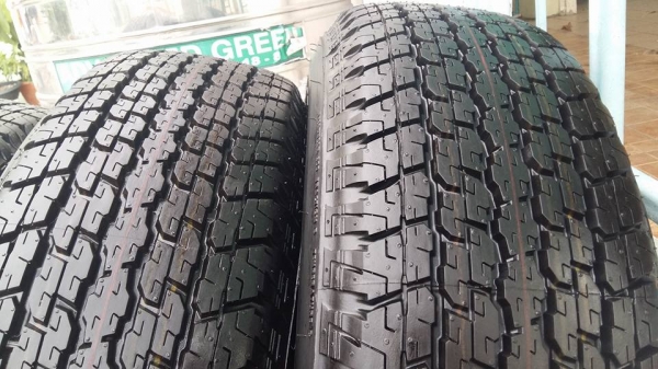 ขายล้อแม็กพร้อมยางป้ายแดง fortuner/vigo 16"พร้อมยางปี15 สนใจติดต่อเล็กคลองสามครับ 081-3747940 ขายล้อแม็กพร้อมยางป้ายแดง fortuner/vigo 16"พร้อมยางปี15 สนใจติดต่อเล็กคลองสามครับ 081-3747940