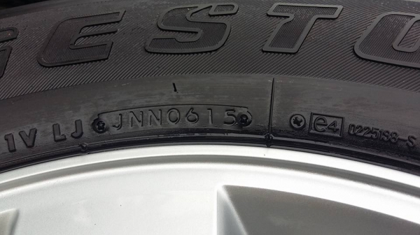 ขายล้อแม็กพร้อมยางป้ายแดง fortuner/vigo 16"พร้อมยางปี15 สนใจติดต่อเล็กคลองสามครับ 081-3747940 ขายล้อแม็กพร้อมยางป้ายแดง fortuner/vigo 16"พร้อมยางปี15 สนใจติดต่อเล็กคลองสามครับ 081-3747940