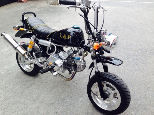 มอบของขวัญลดราคา  มังกี้ ลดราคา มี ให้ เลือกหลากหลายแบบ ไม่ซ้ำ ขับสนุก ขับมัน ทนทาน เรากล้า รับประกัน 100\%***มอบของขวัญลดราคาต้อนรับสงกรานต์ !!!! มังกี้ ลดราคา มี ให้ เลือกหลากหลายแบบ ไม่ซ้ำ ขับสนุก ขับมัน ทนทาน เรากล้า รับประกัน 100\%**