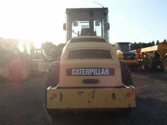 รถบด 18 ตัน CAT CS76XT-CYX***** ปี2010 4554ชม. หากรอของได้ 30-45 วัน ติดต่อคุยกันได้เลยครับ รถบด 18 ตัน CAT CS76XT-CYX***** ปี2010 4554ชม. หากรอของได้ 30-45 วัน ติดต่อคุยกันได้เลยครับ