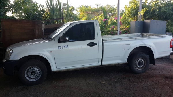 ขายถูก Isuzu ตอนเดียว ปี 2003 สภาพพร้อมใช้งาน