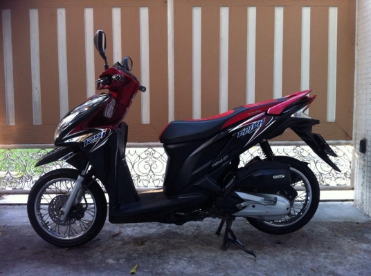 ขออนุญาติขาย Honda Click 125-i ปี 2012 สวยเดิมมาก โอนให้ฟรีครับ ขออนุญาติขาย Honda Click 125-i ปี 2012 สวยเดิมมาก โอนให้ฟรีครับ