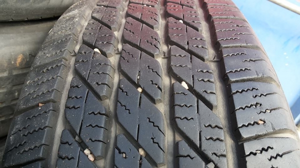 ล้อแม็กซ์ ฟอร์จูนเนอร์ ขอบ17 ยาง michelin 265 65 17 ปี2013 ดอกหนา รถใช้น้อย ล้อแม็กซ์ ฟอร์จูนเนอร์ ขอบ17 ยาง michelin 265 65 17 ปี2013 ดอกหนา รถใช้น้อย