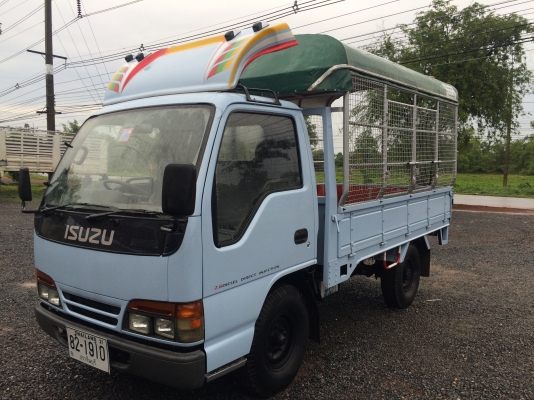 ขายรถ 4ล้อกลาง มีหลังคา ขายรถ 4ล้อกลาง มีหลังคา