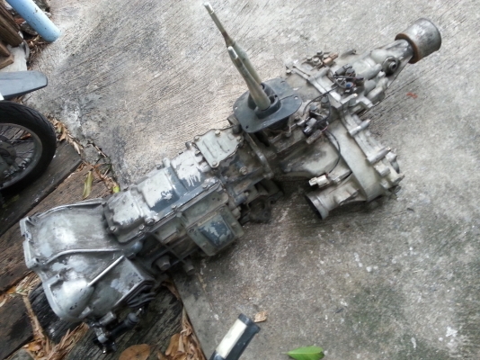 ขายเกียร์ปาเจโร่ เสื้อเหล็ก ชนเครื่อง4d56 สภาพดี พร้อมอุปกรณ์