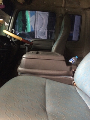 ขายรถหกล้อ ISUZU เดกก้า 200แรงม้า ตู้แห้ง10บาน ปี49 ยาว7.60เมตร ขายรถหกล้อ ISUZU เดกก้า 200แรงม้า ตู้แห้ง10บาน ปี49 ยาว7.60เมตร