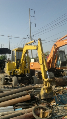 ขายแมคโค ล้อยาง