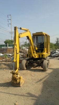 ขายแมคโค ล้อยาง