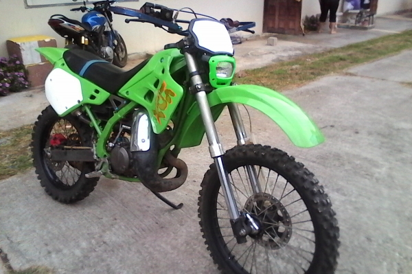 ขาย kawasaki kdx 125 เดิมๆเชียงกง 28 พัน ขาย kawasaki kdx 125 เดิมๆเชียงกง 28 พัน
